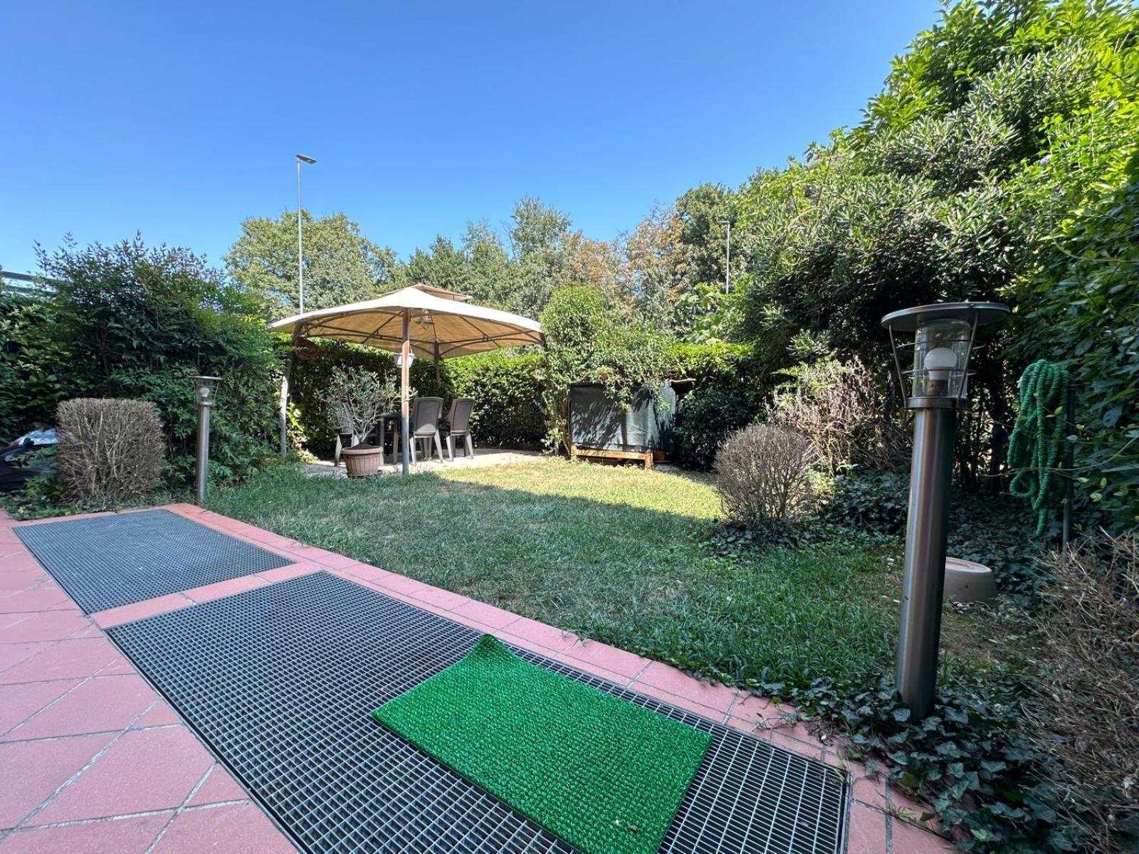 Holiday-Home-Desenzano Desenzano del Garda Zewnętrze zdjęcie
